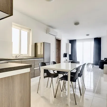 The Village Apartment St. Paul's Bay