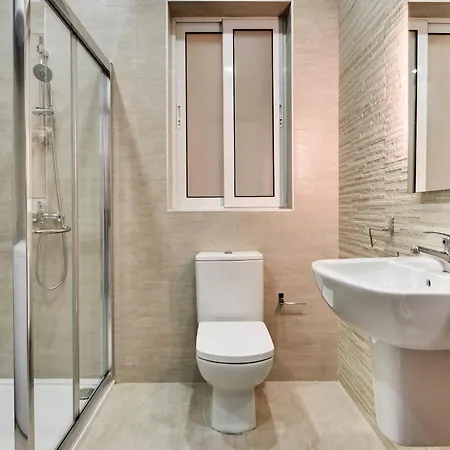 The Village Daire St. Paul's Bay