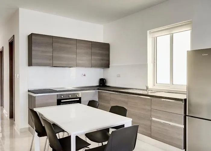 Apartament The Village