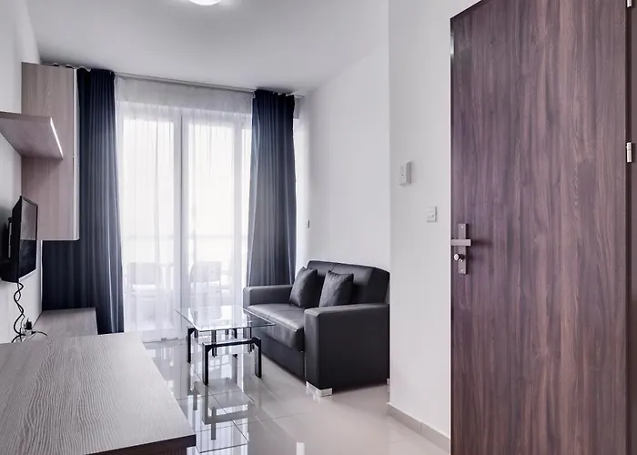 Apartament The Village